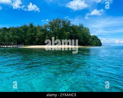 Îles Togiennes 2025, Sulawesi central, Indonésie. Merveilleux voyage en Indonésie Banque D'Images