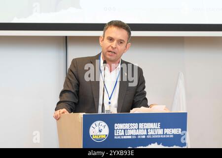 Milan, Italie. 15 décembre 2024. Fabrizio Cecchetti durante il suo intervento al Congresso regionale Lega Lombarda Slvini premier, 15 dicembre 2024 crédit : LaPresse/Alamy Live News Banque D'Images