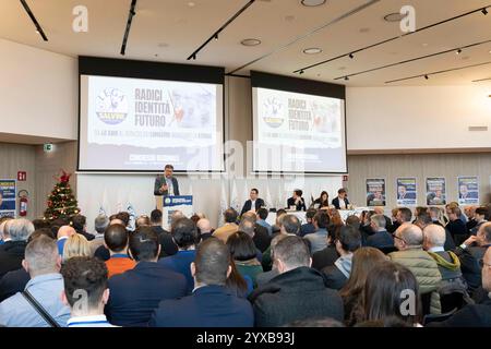 Milan, Italie. 15 décembre 2024. Il ministro dell'economia Giorgetti durante il suo intervento al Congresso regionale Lega Lombarda Slvini premier, 15 dicembre 2024 crédit : LaPresse/Alamy Live News Banque D'Images