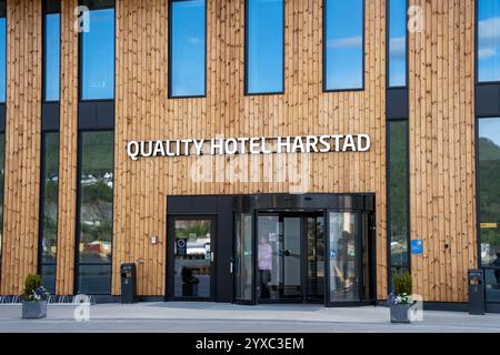 Harstad, Norvège - 07.2024 : extérieur du Quality Hotel Harstad à Harstad, Norvège Banque D'Images