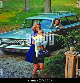 L'ARRANGEMENT 1969 Warner Bros-Seven Arts film avec Faye Dunaway et Michael Higgins Banque D'Images