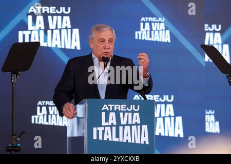 Rome, Italie 15.12.2024 : Antonio Tajani prend la parole lors de l'événement politique organisé par le parti au pouvoir Fratelli D'Italia appelé Atreju 2024 à la Banque D'Images