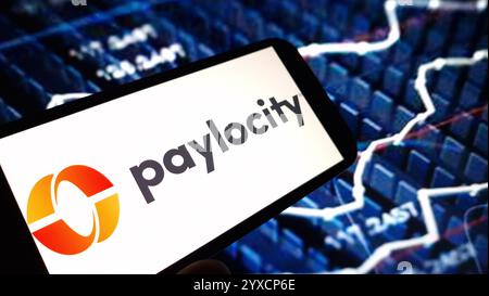 Konskie, Pologne - 14 décembre 2024 : logo de la société Paylocity affiché sur le téléphone portable Banque D'Images