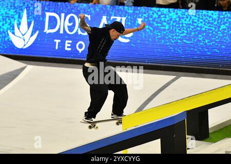 Sao Paulo, Brésil. 15 décembre 2024. SAO PAULO, BRÉSIL - 15 DÉCEMBRE : Giovanni Vianna participe à la finale masculine du SLS Super Crown World Championship 2024 à Ginasio do Ibirapuera le 15 décembre 2024 à Sao Paulo, Brésil. (Photo de Leandro Bernardes/Pximages) crédit : px images/Alamy Live News Banque D'Images