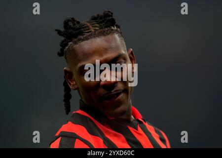 Milan, Italie. 15 décembre 2024. Rafael Leao d'AC Milan lors du match de football Serie A entre Milan et Gênes au stade San Siro de Milan, Italie du Nord - dimanche 15 décembre 2024. Sport - Soccer . (Photo de Spada/LaPresse) crédit : LaPresse/Alamy Live News Banque D'Images