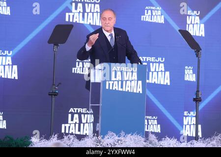 Rome, Latium, Italie. 15 décembre 2024. Lorenzo Cesa, leader de l'UDC, s'exprime au Parti Italien Fratelli d'Italia L'Atreju 2024 au Circo Massimo à Rome (crédit image : © Paolo Pizzi/Pacific Press via ZUMA Press Wire) USAGE ÉDITORIAL SEULEMENT! Non destiné à UN USAGE commercial ! Banque D'Images