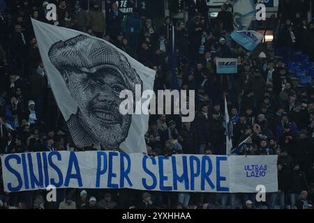 Roma, Italie. 16 décembre 2024. Bannière pendant le match de football Serie A EniLive entre le Lazio et l'Inter au stade olympique de Rome, Italie - lundi 16 décembre 2024 - Sport Soccer ( photo par Alfredo Falcone/LaPresse ) crédit : LaPresse/Alamy Live News Banque D'Images