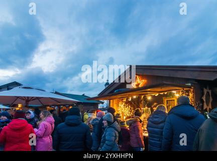 Rottach-Egern : Adventmarkt (marché de Noël) au lac Tegernsee à Oberbayern, Tegernsee-Schliersee, haute-Bavière, Bayern, Bavière, Allemagne Banque D'Images