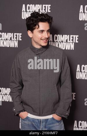 Timothee Chalamet assiste à un photocall for A Complete Unknown, au Curzon Mayfair à Londres. Date de la photo : lundi 16 décembre 2024. Banque D'Images