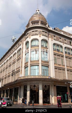 Centre commercial El Palacio de Hierro à Mexico, Mexique Banque D'Images