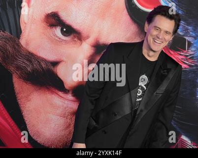 Los Angeles, États-Unis. 16 décembre 2024. Jim Carrey arrive à la Paramount's SONIC THE HEDGEHOG 3 Los Angeles première qui a lieu au TCL Chinese Theatre à Hollywood, CA lundi, ? 16 décembre 2024. (Photo de Sthanlee B. Mirador/Sipa USA) crédit : Sipa USA/Alamy Live News Banque D'Images