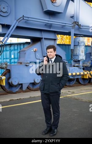 Insolvenzanwalt Christoph Morgen ist jetzt Vorstandsvorsitzender der Klimastiftung Mecklenburg-Vorpommern. Archivfoto, Insolvenzverwalter Christoph Morgen in den MV Werften. Pressekonferenz AM 1.03.22 Klimastiftung Mecklenburg-Vorpommern *** avocat en insolvabilité Christoph Morgen est maintenant président du conseil d'administration de la Climate Foundation Mecklenburg-Vorpommern Archive photo, administrateur en insolvabilité Christoph Morgen à la MV Werften Conférence de presse le 1 03 22 Climate Foundation Mecklenburg-Vorpommern 20220301-DSC 8314 Banque D'Images