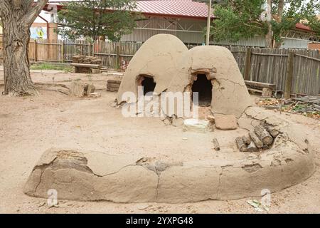 Pueblo, Colorado - le musée d'histoire El Pueblo présente les nombreux groupes culturels et ethniques de la région. Il comprend un po de trading adobe des années 1840 reconstruit Banque D'Images