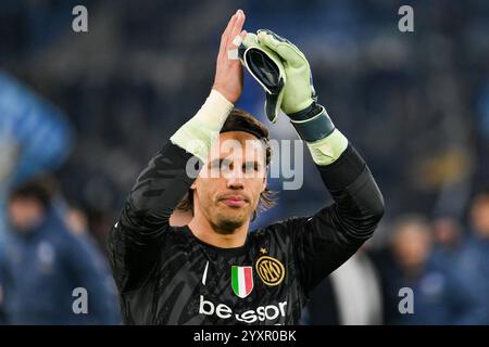 Yann Sommer du FC Internazionale fait des gestes lors du match de Serie A entre le SS Lazio et le FC Internazionale au Stadio Olimpico Rome Italie le 1er décembre Banque D'Images