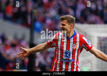 LaLiga 24/25 match entre l'Atletico de Madrid et Getafe CF gagné par l'Atletico 1:0 avec un but d'Alexander Sorloth Banque D'Images