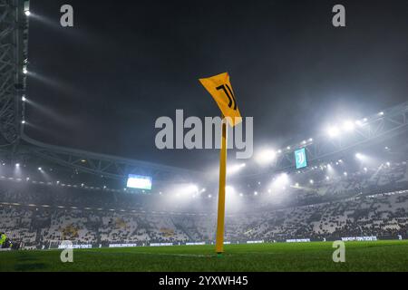 Turin, Italien. 14 décembre 2024. Vue générale de l'intérieur du stade pendant le match de football de Serie A 2024/25 entre le Juventus FC et le Venezia FC à l'Allianz Stadium crédit : dpa/Alamy Live News Banque D'Images