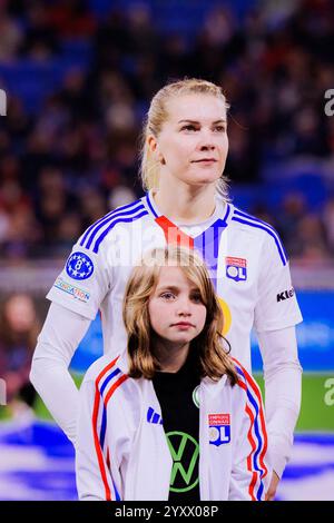 Lyon, France. 17 décembre 2024. Ada Hegerberg (14 Olympique Lyonnais) lors du match de l'UEFA Women's Champions League entre l'Olympique Lyonnais et le VfL Wolfsburg au Groupama Stadium de Lyon. (Pauline FIGUET/SPP) crédit : SPP Sport Press photo. /Alamy Live News Banque D'Images