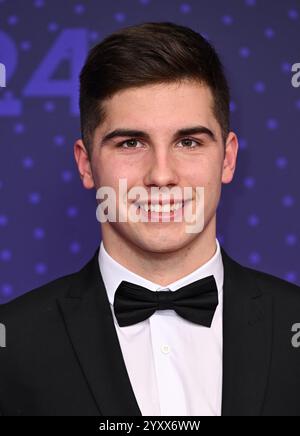 Salford, Royaume-Uni. 17 décembre 2024. William Ellard arrive au BBC Sports Personality of the Year 2024, MediaCityUK. Crédit : Doug Peters/EMPICS/Alamy Live News Banque D'Images