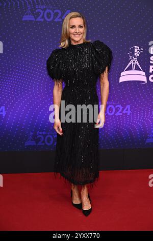 Salford, Royaume-Uni. 17 décembre 2024. Gaby Logan arrive au BBC Sports Personality of the Year 2024, MediaCityUK. Crédit : Doug Peters/EMPICS/Alamy Live News Banque D'Images