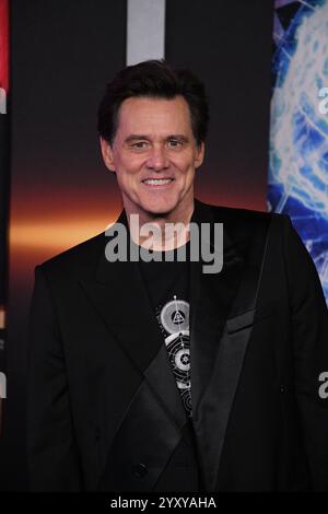 Los Angeles, Californie, USA 16 décembre 2024 L'acteur Jim Carrey assiste à la première de Paramount Sonic the Hedgehog 3 au TCL Chinese Theatre le 16 décembre 2024 à Los Angeles, Californie, USA. Photo de Barry King/Alamy Stock photo Banque D'Images