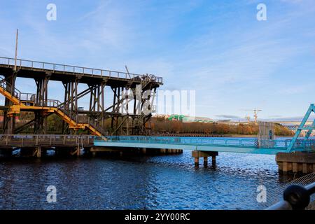 Gateshead UK : 29 octobre 2024 : Dunston Staiths sur la rivière Tyne par un jour ensoleillé d'automne Banque D'Images