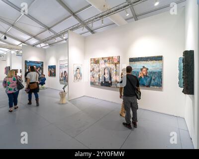Scope Miami Beach est une foire internationale d'art de premier plan présentant des œuvres contemporaines de pointe d'artistes émergents et établis. Cette exclusiv Banque D'Images