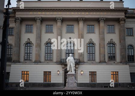 Université Humboldt de Berlin, l'une des plus anciennes universités d'Allemagne, réputée pour son architecture historique Banque D'Images