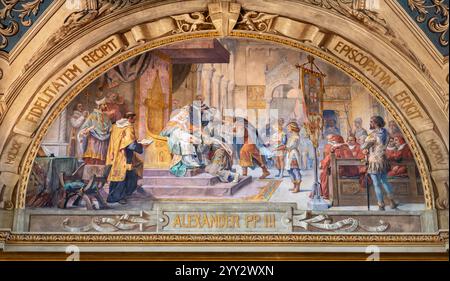 ALESSANDRIA, ITALIE - 9 SEPTEMBRE 2024 : fresque du pape Alexandre III dans l'église la cattedrale dei Santi Pietro e Marco de Luigi Morgari du 20 Banque D'Images