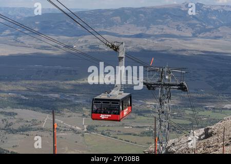 13 septembre 2023 : Jackson, Wyoming : le tramway aérien de la télécabine Jackson Hole ski Resort emmène les visiteurs dans la montagne pendant l'été pour le tourisme Banque D'Images