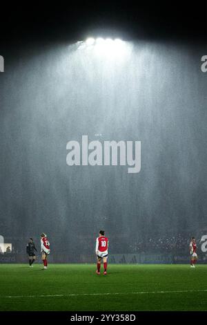 Londres, Royaume-Uni. 18 décembre 2024. Londres, Angleterre, 19 décembre 2024 : Kim Little (10 Arsenal) lors du match de l'UEFA Womens Champions League entre Arsenal et le FC Bayern Munich au Meadow Park à Londres, en Angleterre. (Pedro Porru/SPP) crédit : SPP Sport Press photo. /Alamy Live News Banque D'Images