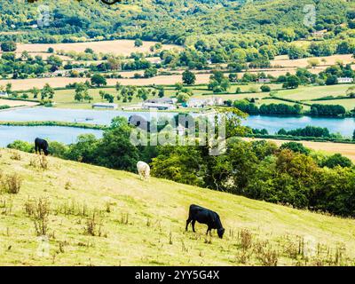 La vue sur Great Witcombe et Witcombe Water près de Birdlip, Gloucestershire. Banque D'Images