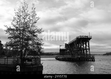 Gateshead UK : 29 octobre 2024 : Dunston Staiths sur la rivière Tyne par un jour ensoleillé d'automne Banque D'Images