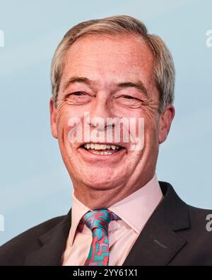 Nigel Farage, face, rire, fondateur du Parti réformiste britannique et membre du Parlement Clacton, Royaume-Uni Banque D'Images