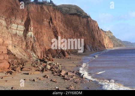 Regardant vers l'est depuis la plage de Sidmouth, East Devon, Angleterre, Royaume-Uni Banque D'Images