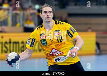 Heidelberg, Allemagne. 19 décembre 2024. JURI Knorr (RNL, 10), Am Ball, Einzelbild, Einzelfoto, Aktion, action, 19.12.2024, Heidelberg (Allemagne), Handball, DHB-Pokal, Viertelfinale, Rhein-Neckar Löwen - ThSV Eisenach crédit : dpa/Alamy Live News Banque D'Images