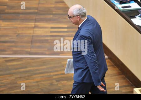 Berlin, Deutschland, 20 décembre 2024 : Bundesrat : 1050. Sitzung des Bundesrates : Andreas Bovenschulte, SPD, Bürgermeister von Bremen *** Berlin, Allemagne, 20 12 2024 Bundesrat 1050 Réunion du Bundesrat Andreas Bovenschulte, SPD, maire de Brême Copyright : xdtsxNachrichtenagenturx dts 54241 Banque D'Images