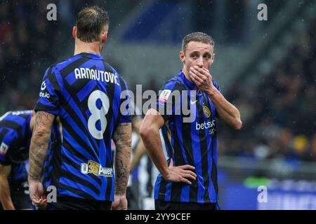 Milan, Italie. 19 décembre 2024. Davide Frattesi du FC Internazionale réagit lors du match de football de la Coppa Italia 2024/25 entre le FC Internazionale et Udinese Calcio au stade San Siro. Note finale : Inter 2 : 0 Udinese. (Photo de Fabrizio Carabelli/SOPA images/Sipa USA) crédit : Sipa USA/Alamy Live News Banque D'Images