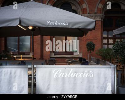 Restaurant Carluccio, gare internationale de St Pancras, Londres, Angleterre. Banque D'Images