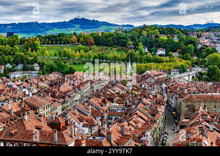 Vieille ville de Berne en Suisse, vue aérienne paysage urbain avec vieille ville médiévale. Banque D'Images