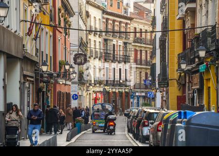 Street view Madrid, Calle de la Cava Baja, Centre historique de Madrid, Espagne. Banque D'Images