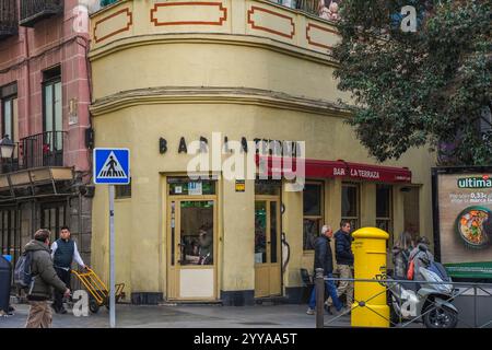 Bar la terraza à Madrid, Espagne. Banque D'Images
