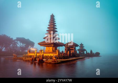 Temple Ulun Danu Beratan à Bali, Indonésie Banque D'Images