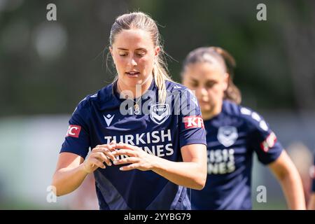 Canberra, Australie ; 21 décembre 2024 : Kayla Morrison du Melbourne Victory FC est photographiée avant le match de la Ninja A-League féminine de la ronde 7 2024/25 entre le Canberra United FC et le Melbourne Victory FC au McKellar Park à Canberra, Australie, le 21 décembre 2024. (Crédit photo : Nick Strange/Fotonic/Alamy Live News) Banque D'Images