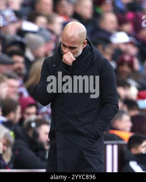 Birmingham, Royaume-Uni. 21 décembre 2024. Lors du match EPL Aston Villa contre Manchester City, à Villa Park, Birmingham, Royaume-Uni, le 21 novembre 2024. Crédit : Paul Marriott/Alamy Live News Banque D'Images