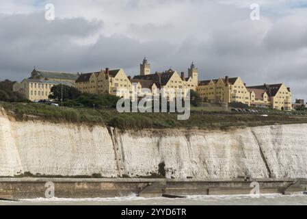 École de filles Roedean sur les falaises de craie blanche entre Brighton et Rottingdean dans l'East Sussex, Angleterre. Banque D'Images
