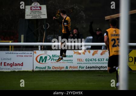 Callum Stewart, de Leamington, célèbre son premier but lors du match de la National League North entre Leamington et Curzon Ashton Banque D'Images