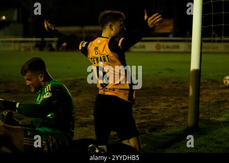 Callum Stewart de Leamington célèbre son troisième but du match lors du match de la Ligue nationale du Nord entre Leamington et Curzon Ashton Banque D'Images