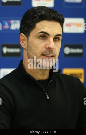 LONDRES, Royaume-Uni - 21 décembre 2024 : le manager d'Arsenal Mikel Arteta s'adresse aux médias après le match de premier League entre Crystal Palace FC et Arsenal FC à Selhurst Park (crédit : Craig Mercer/ Alamy Live News) Banque D'Images