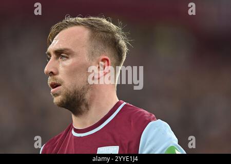 Jarrod Bowen (20 West Ham) lors du match de premier League entre West Ham United et Brighton et Hove Albion au London Stadium de Stratford le samedi 21 décembre 2024. (Photo : Kevin Hodgson | mi News) crédit : MI News & Sport /Alamy Live News Banque D'Images