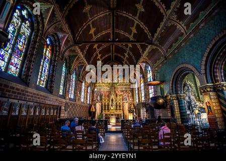 Intérieur de la chapelle supérieure de la Basilique du Saint-sang - Bruges, Belgique Banque D'Images